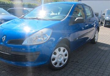 Renault Clio 149.985 km 2.999 &euro; Aschaffenburg 63741