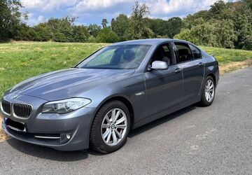 BMW 523 123.552 km 13.990 &euro; Aschaffenburg 63739