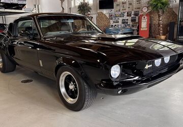 Ford Mustang 8.800 km 149.950 &euro; ASchaffenburg 63739