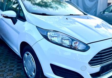 Ford Fiesta 188.000 km 2.890 &euro; Mühlheim am Main 63165