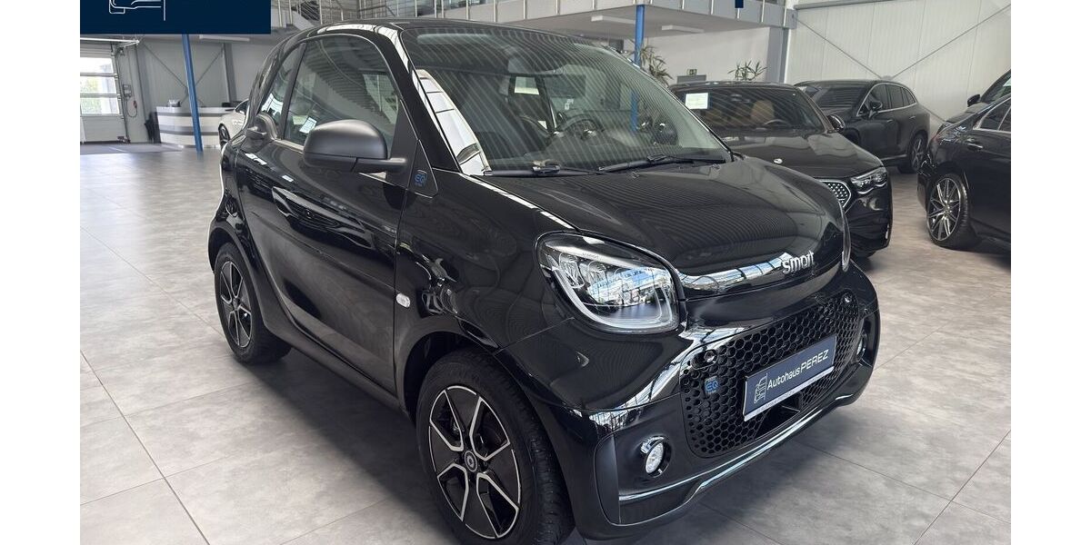 Smart ForTwo 11.420 km 15.659 &euro; Groß-Umstadt 64823