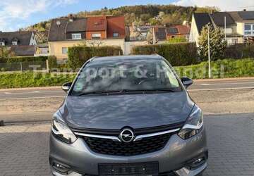 Opel Zafira 111.000 km 10.800 &euro; Gelnhausen - Roth 63571