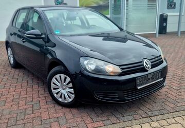 VW Golf 178.000 km 3.550 &euro; Aschaffenburg 63739