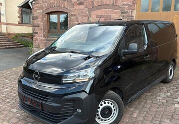 Opel Vivaro 47.138 km 17.299 &euro; Freudenberg 97896